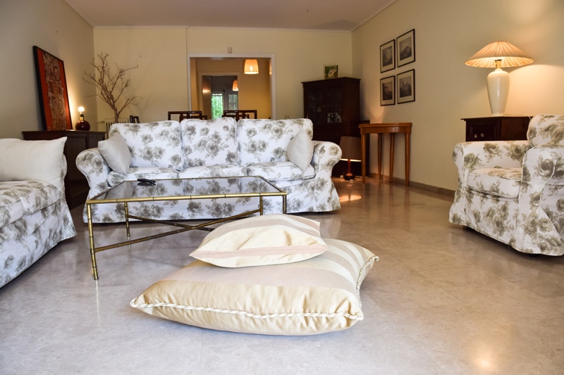 Beautiful Seaside Two-bedroom House in Athens, Greece – AirBnB Evaluate