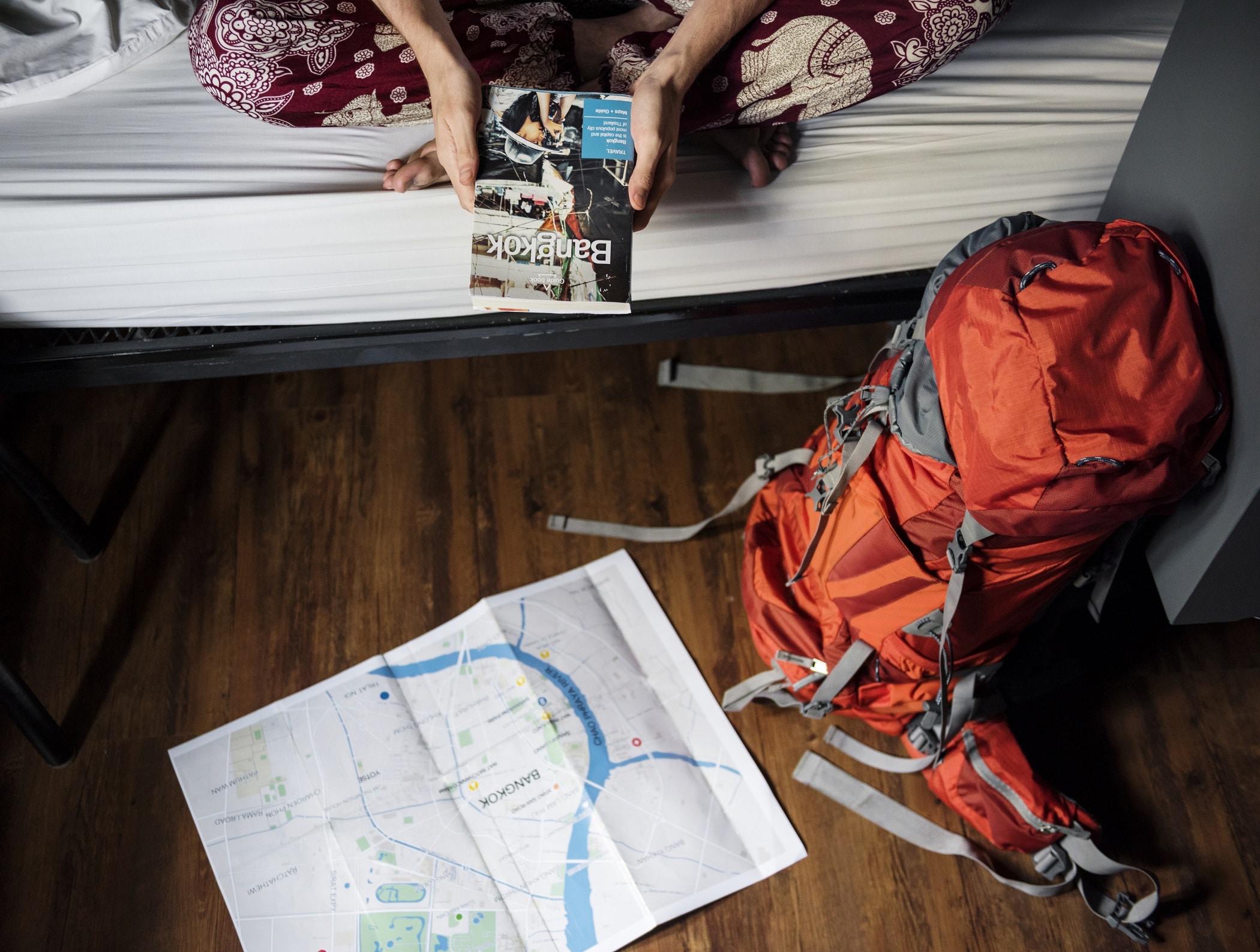 3 Causes to Keep at a Hostel Whereas Touring With Your Associate