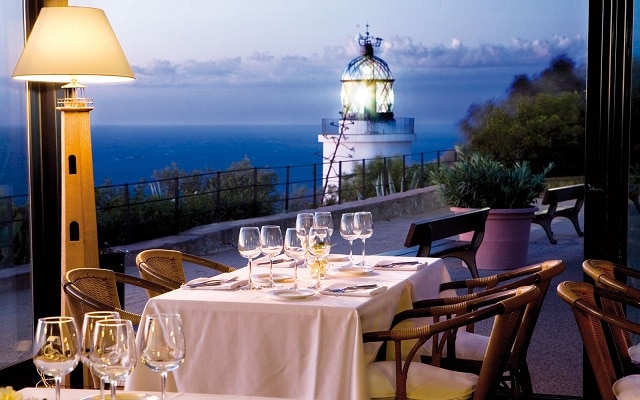 5 Resorts With Wonderful Sea Views In Spain